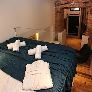 https://ethno-house-tg.alltbilisihotels.com
